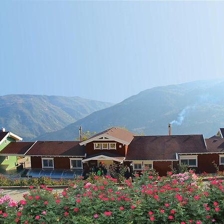 Hotel Ktima Noosfera Wellness & Retreat Center Karya Exterior foto